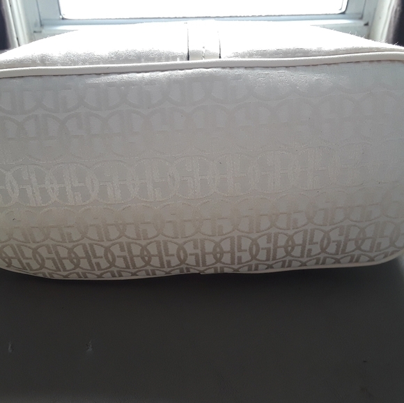 Giani Bernini Annabelle Signature Hobo Shoulder Bag - Picture 8 of 12